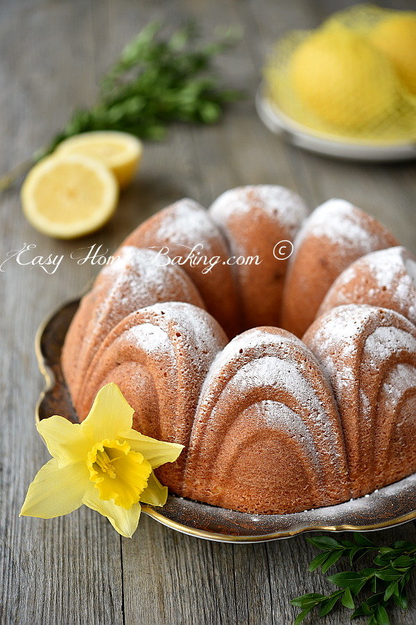 Lemon Bundt cake