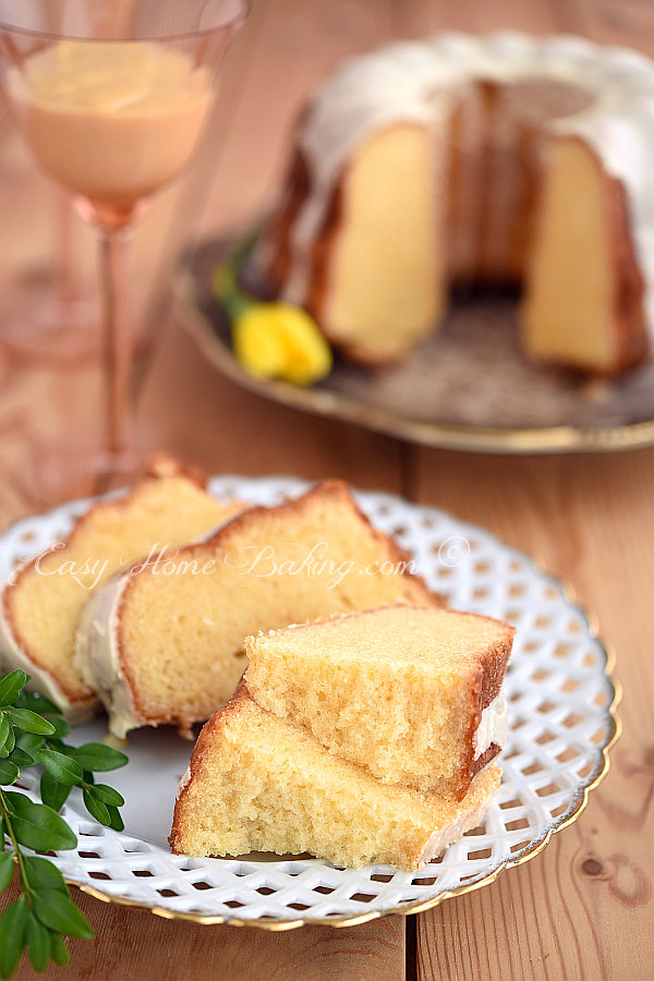 Egg Liqueur Bundt cake